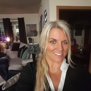 Meet your Posher, Jil